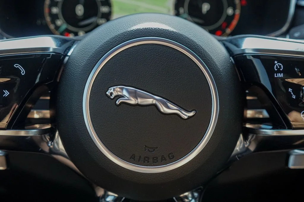 2026 Jaguar F-Pace R-Dynamic S - Photo 22
