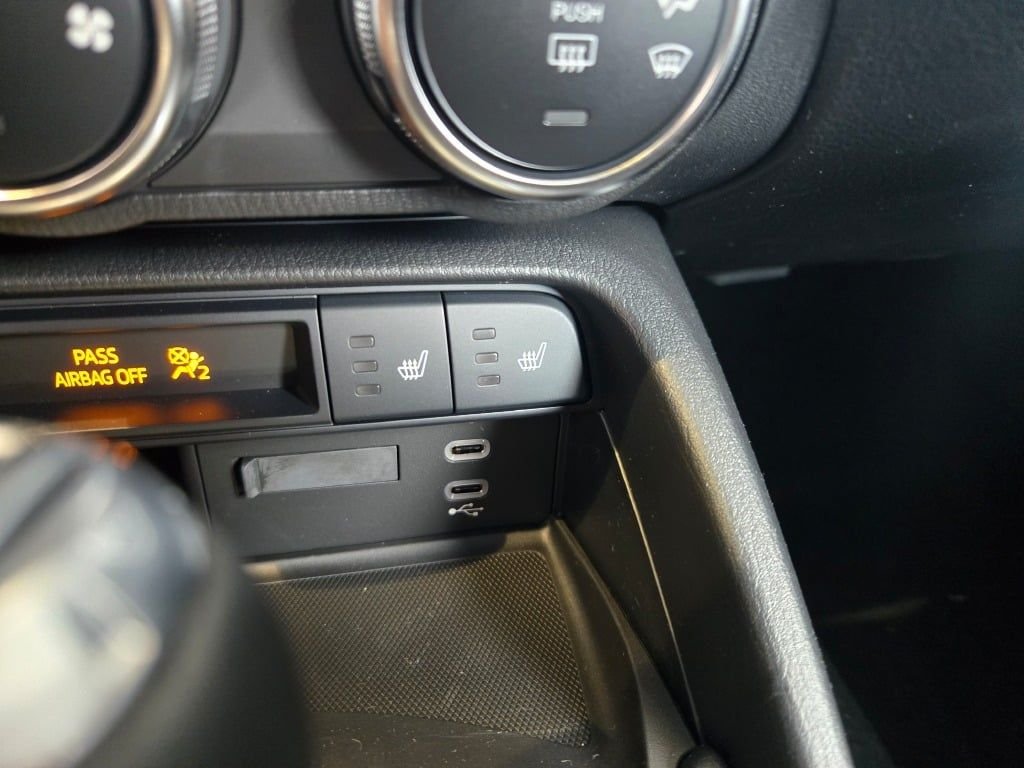 2025 Mazda MX-5 Miata Grand Touring - Photo 18