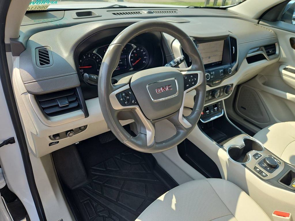 Used 2020 White Frost Tricoat GMC Denali image 13