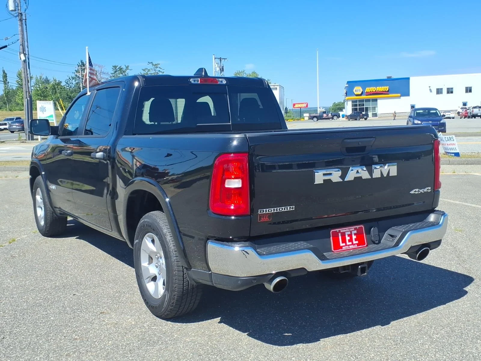 Used 2025 Diamond Black Ram Big Horn/Lone Star image 7