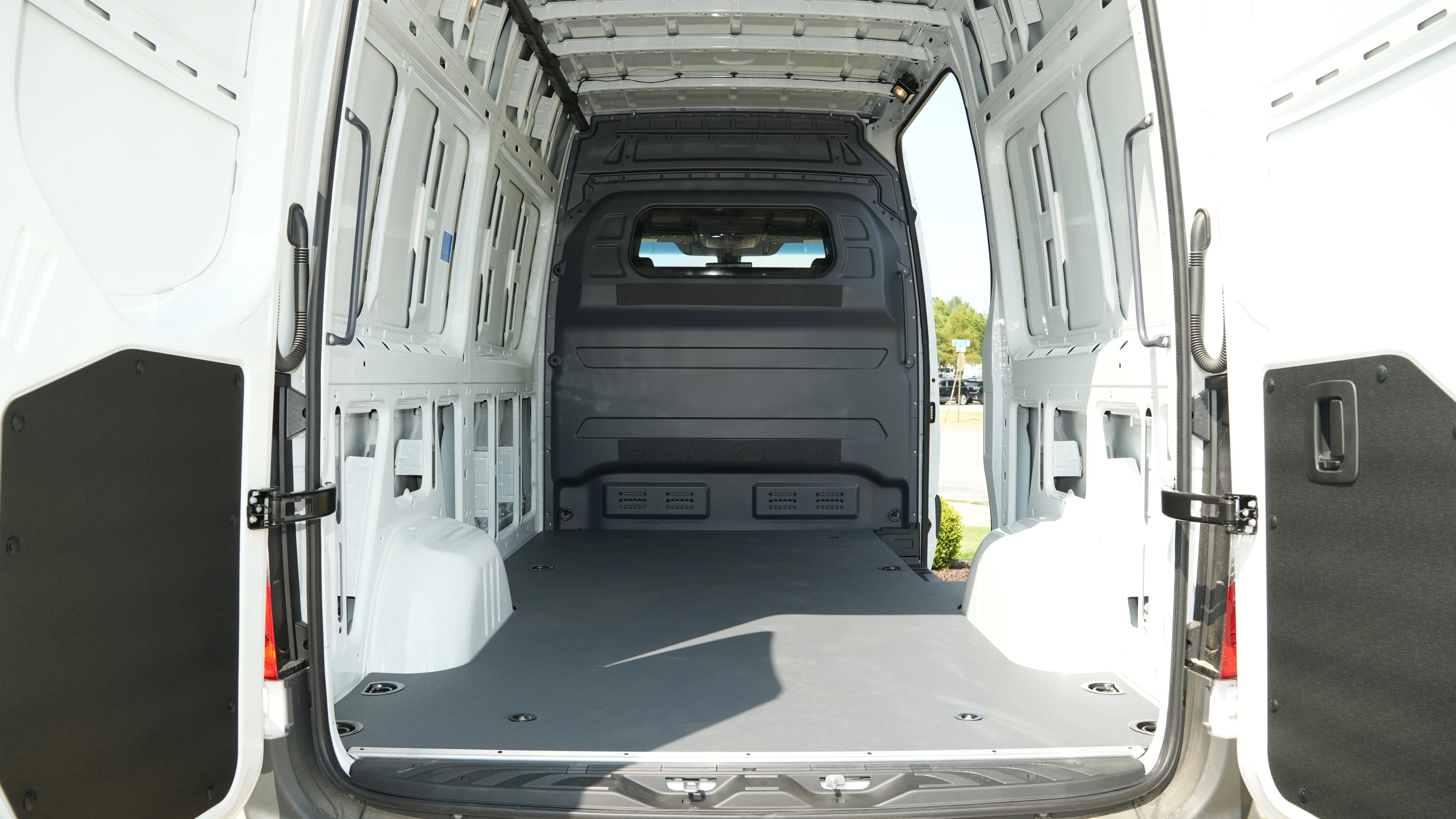 2025 Mercedes-Benz Sprinter Cargo Van Base - Photo 29