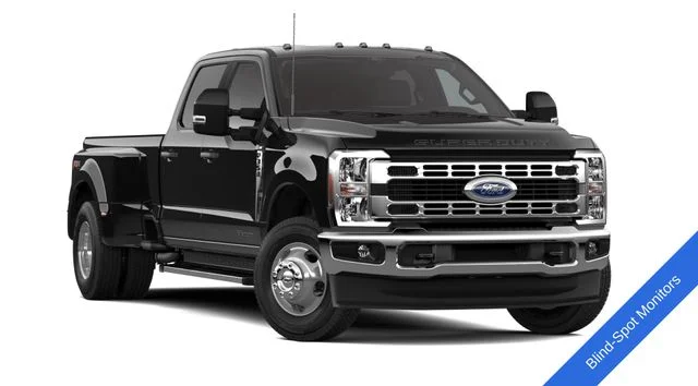New 2026 Black Ford XLT image 4