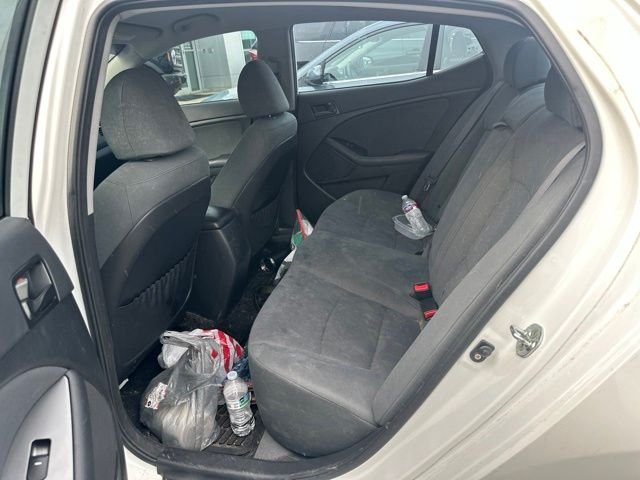 Used 2015 White Kia LX image 15