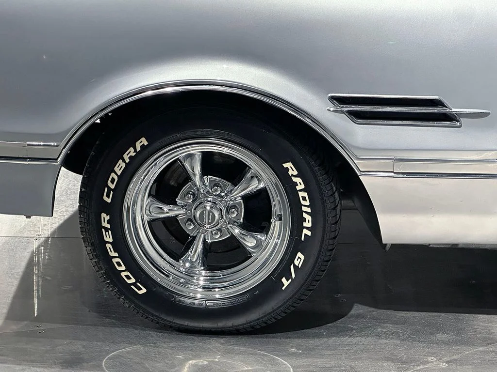 Used 1966 Silver Oldsmobile  image 23