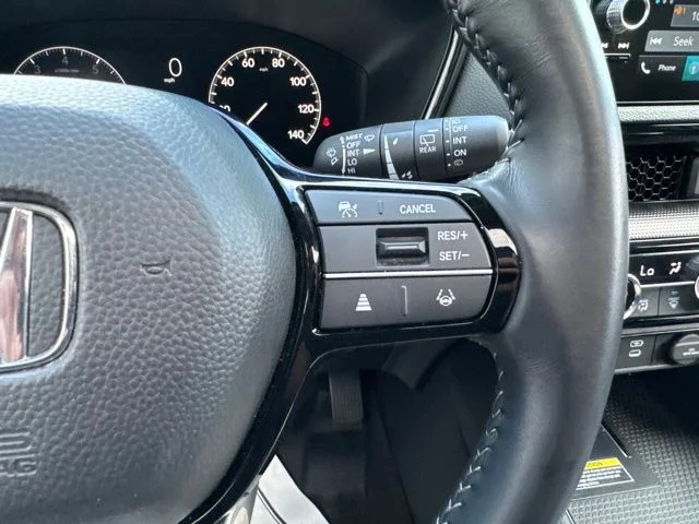 Used 2025 White Honda EX-L image 26