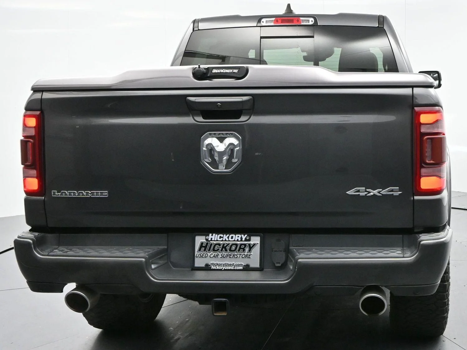 Used 2021 Granite Crystal Metallic Clearcoat Ram Laramie image 6