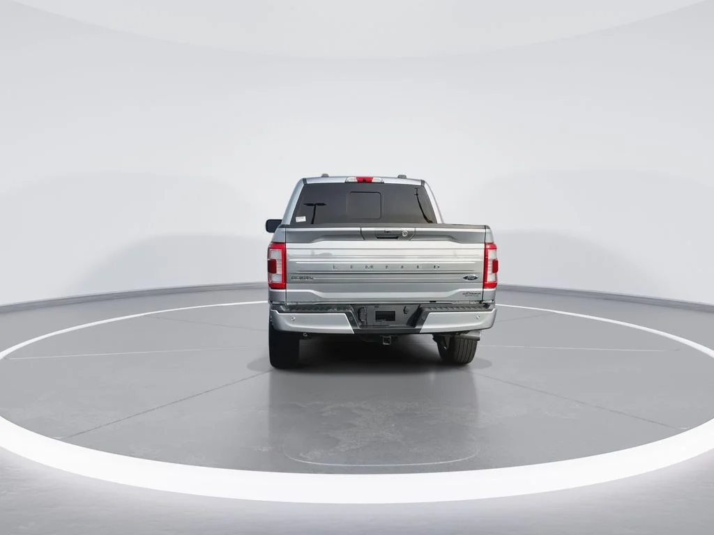 Used 2022 Silver Ford Limited image 7
