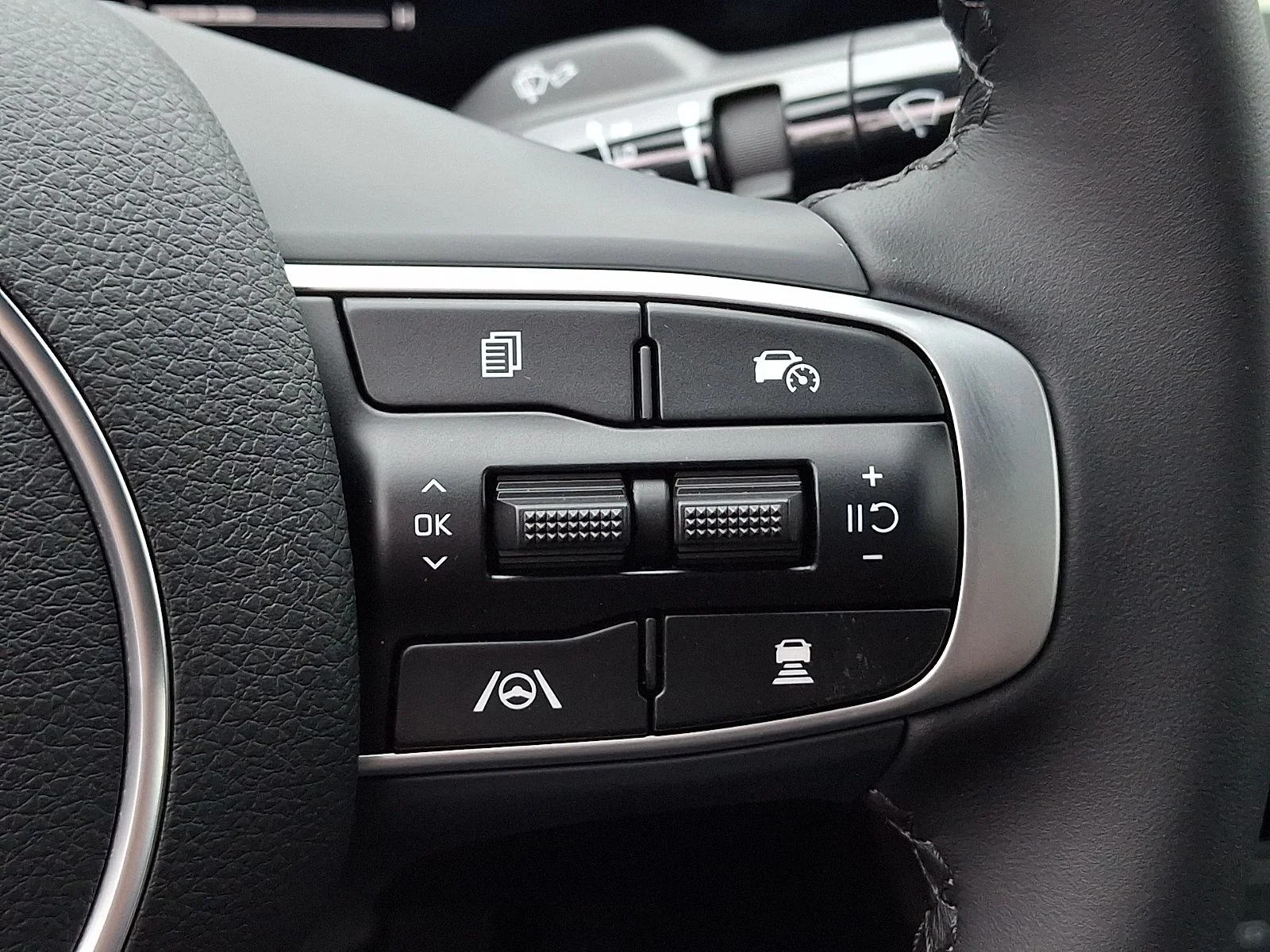 New 2026 White Kia GT-Line image 21