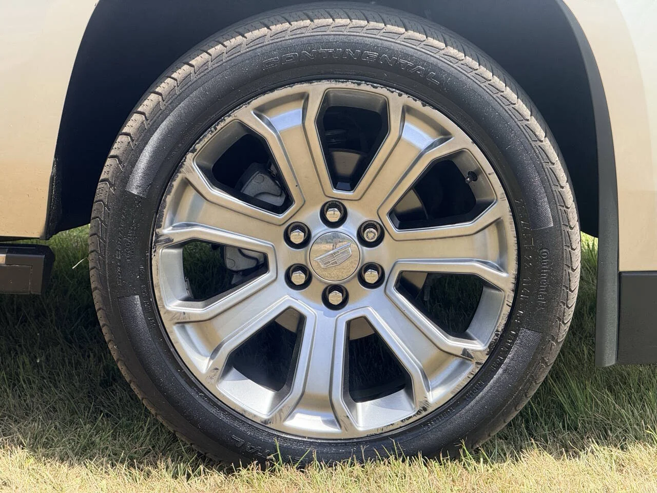Used 2017 Tan Cadillac Premium Luxury 4x4 4dr SUV image 9