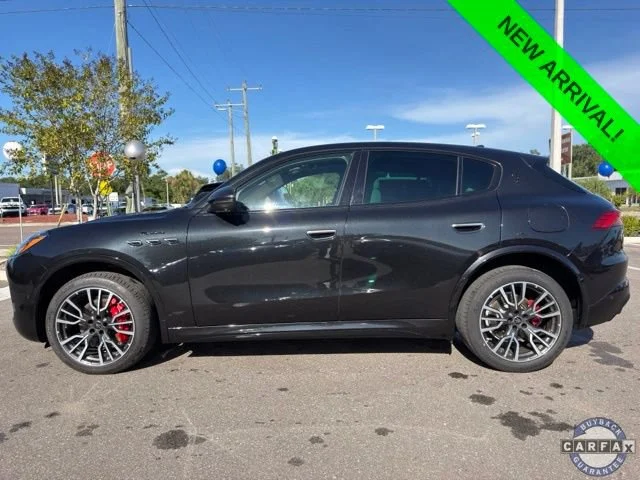 Used 2023 Nero Tempesta Metallic Maserati Modena image 18