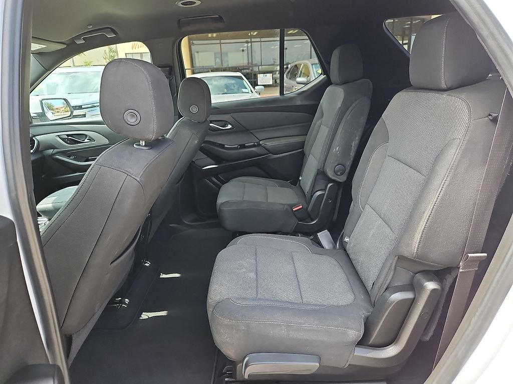 2023 Chevrolet Traverse 1LT - Photo 11