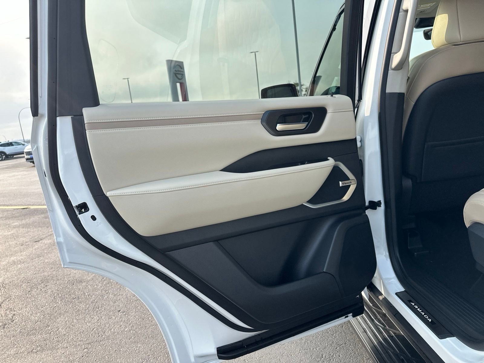 New 2026 White Nissan Platinum image 25
