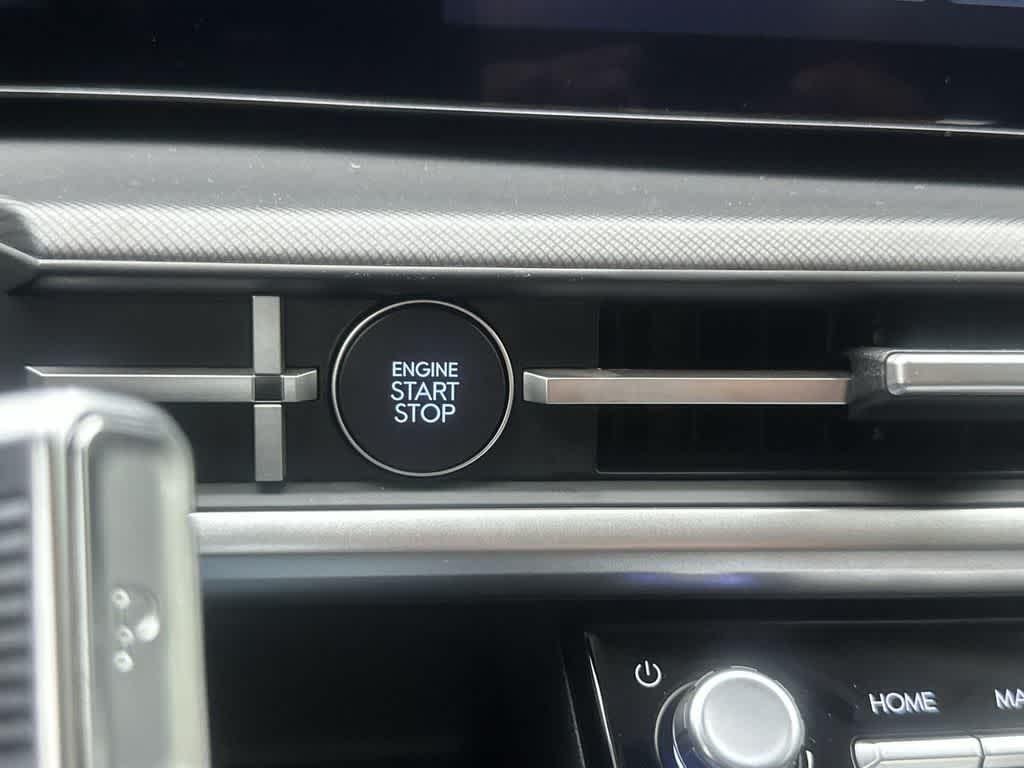 New 2026 Phantom Black Hyundai SEL FWD image 23