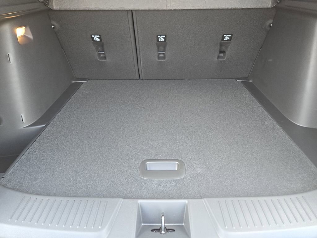 2026 Chevrolet Trax LT - Photo 17