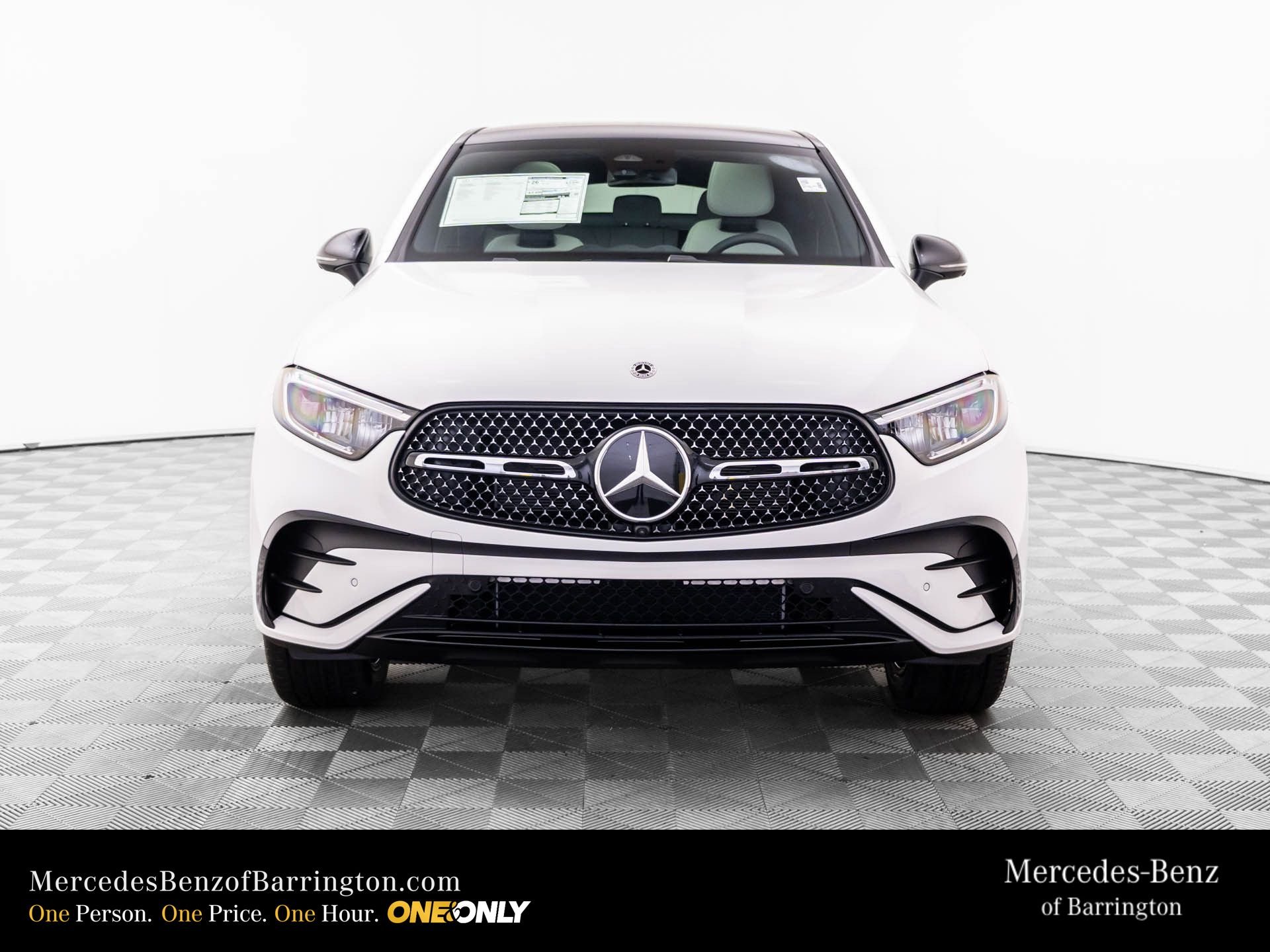 New 2026 Polar White Mercedes-Benz GLC 300 Coupe image 10