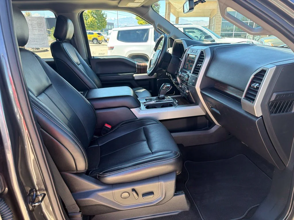Used 2019 Gray Ford Lariat image 22