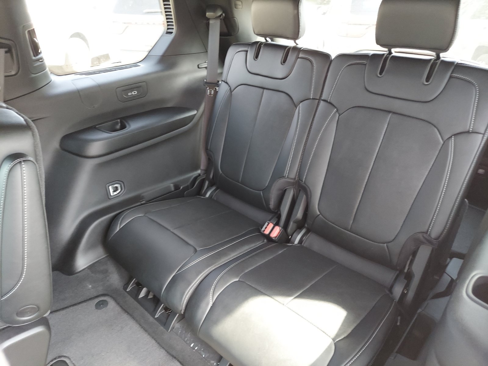 New 2026 Baltic Gray Metallic Clearcoat Jeep Limited Reserve image 25