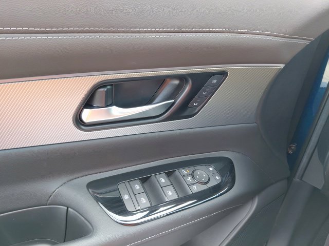 Used 2026 Blue Nissan Platinum image 14