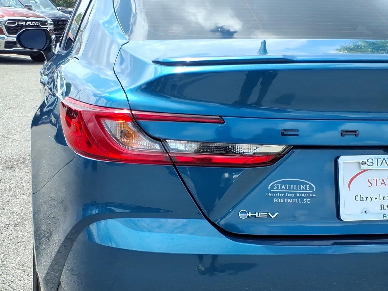 Used 2025 Ocean Gem Toyota SE image 17