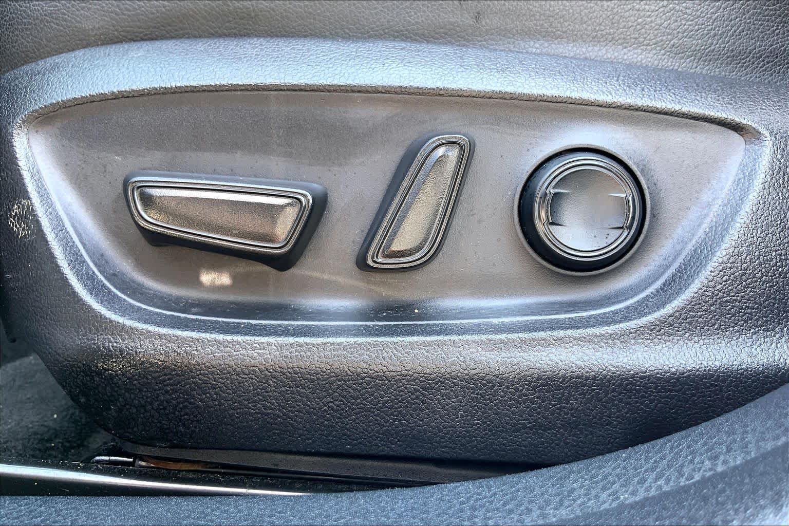 Used 2021 Celestial Silver Metallic Toyota SE image 34