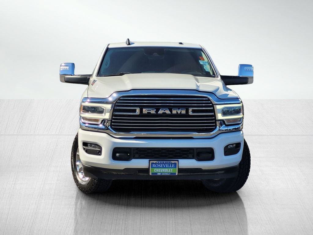 Used 2024 Bright White Clea Ram Laramie image 2