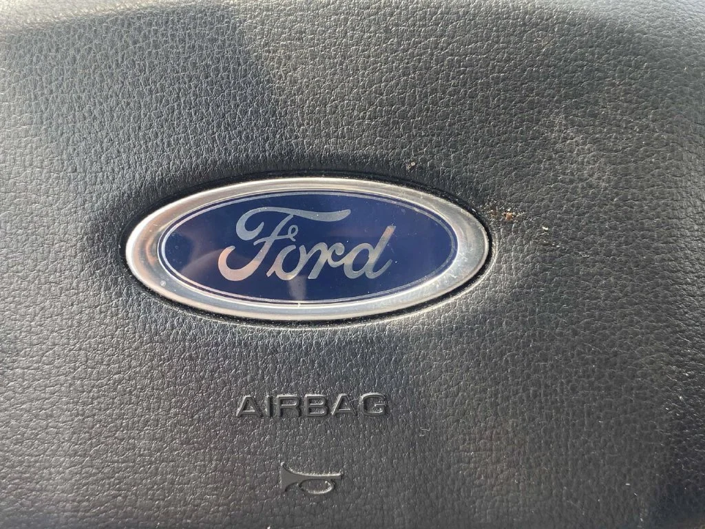 Used 2022 White Ford Limited image 28