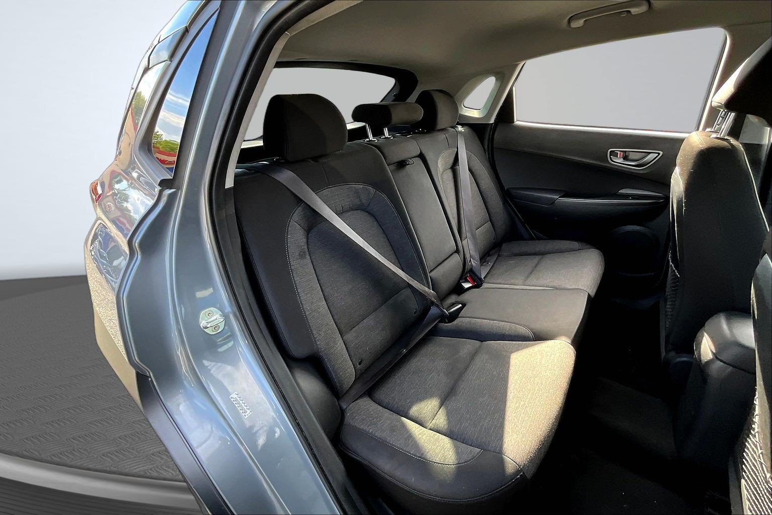 Used 2021 Silver Hyundai SEL image 22