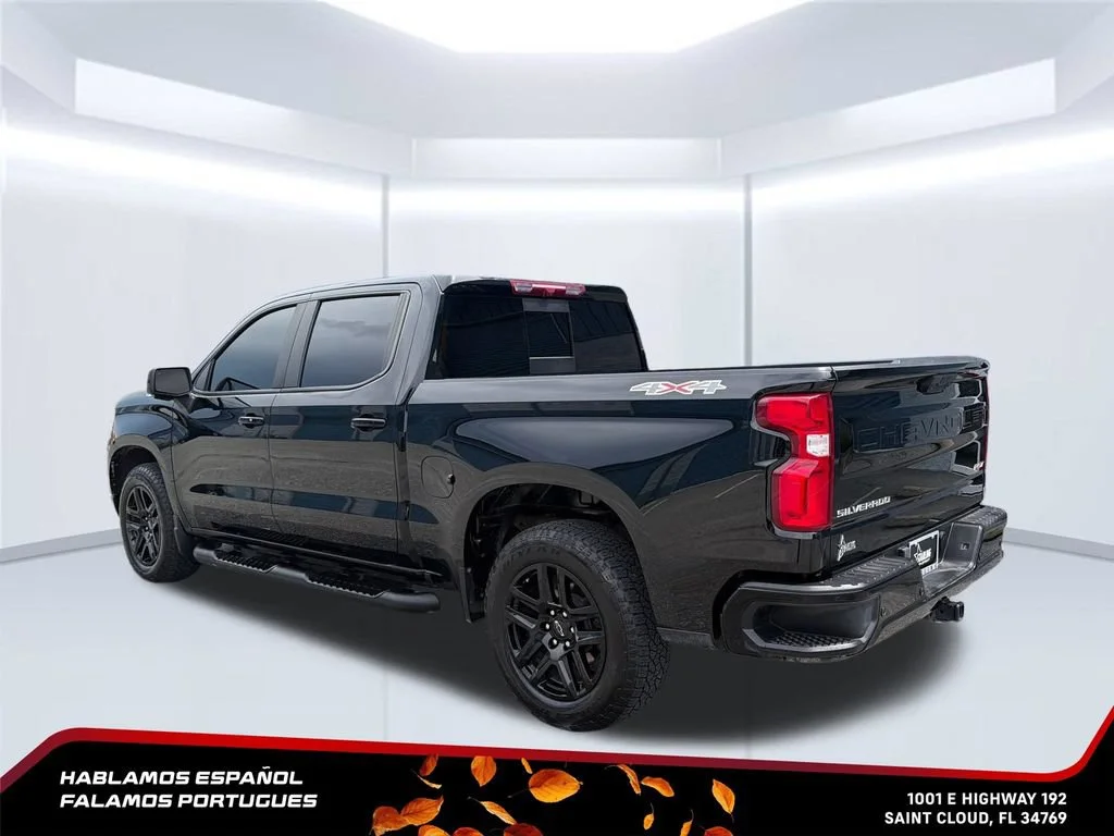 Used 2024 Black Chevrolet RST image 3