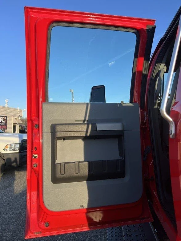 Used 2021 Red Ford Base image 15