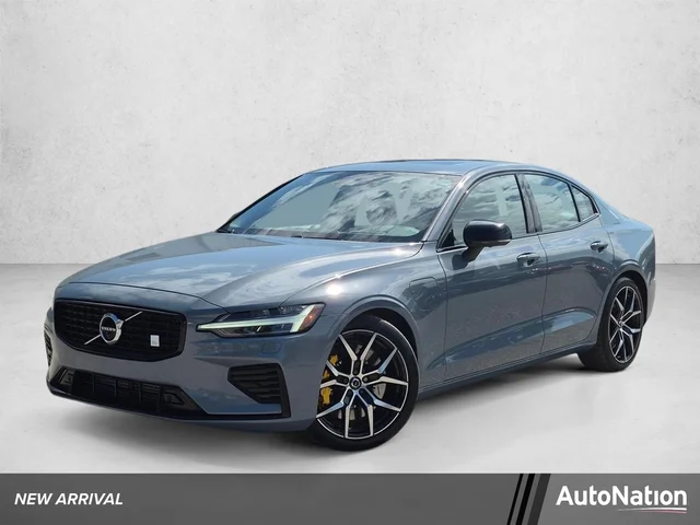 2022 Volvo S60 Recharge Plug-In Hybrid Polestar Engineered