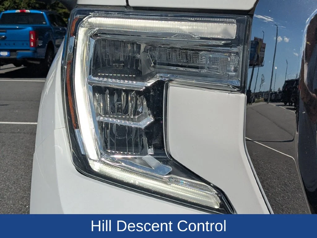 Used 2021 White GMC SLT image 11
