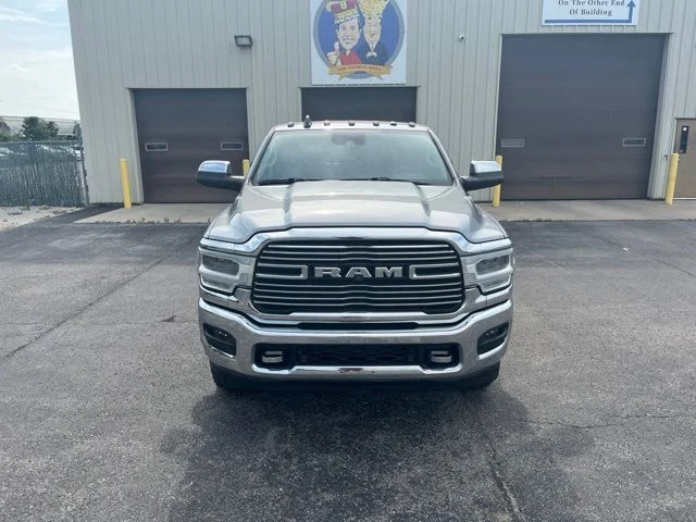 Used 2021 Billet Silver Metallic Ram Laramie image 8