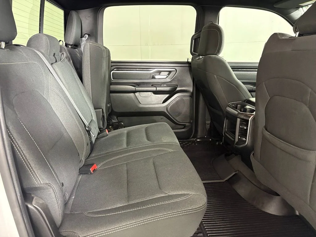Used 2019 White Ram Big Horn/Lone Star image 17