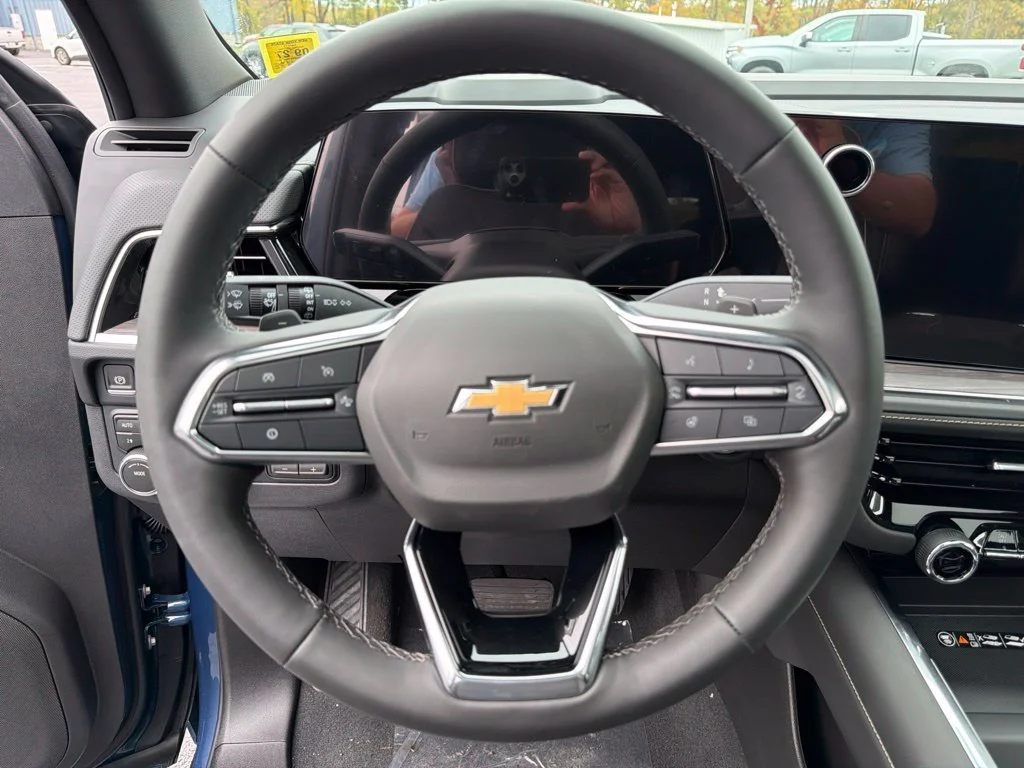 New 2026 Lakeshore Blue Metallic Chevrolet Premier image 15