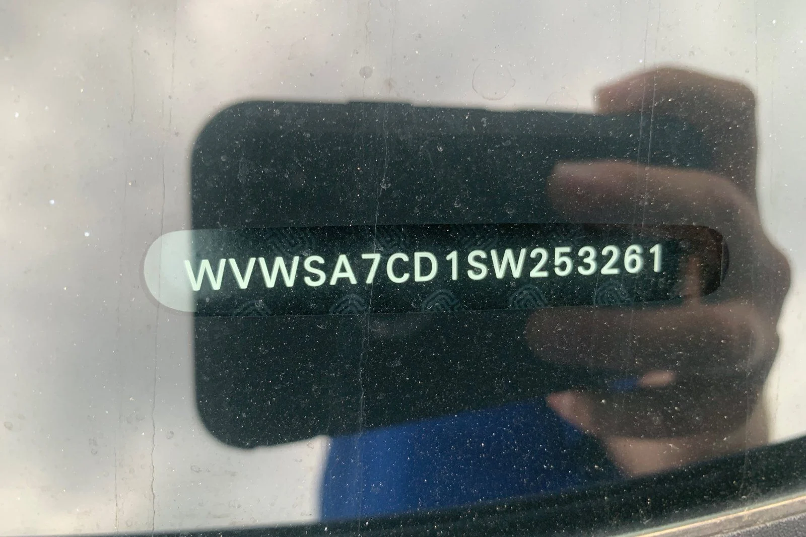 Used 2025  Volkswagen 2.0T SE image 8