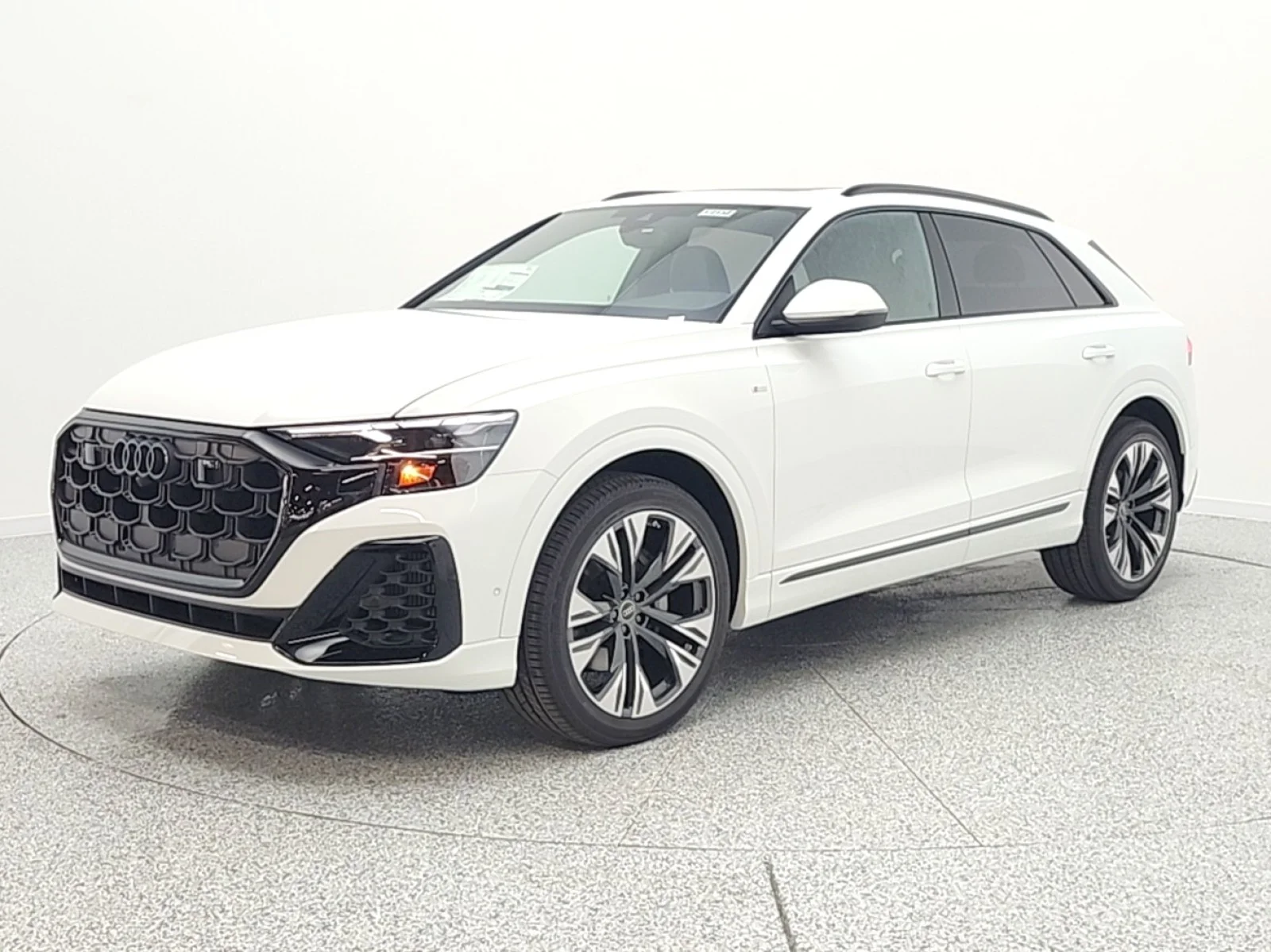2026 Audi Q8 55 Premium Plus quattro Tiptonic's photo