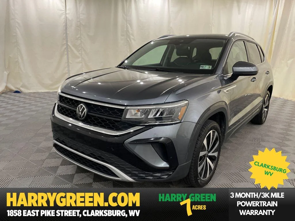 Used 2024 Deep Black Pearl Volkswagen SE image 1