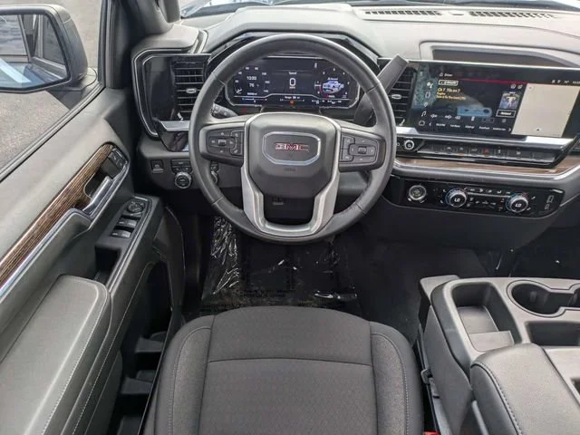 Used 2024 Downpour Metallic GMC Elevation image 17