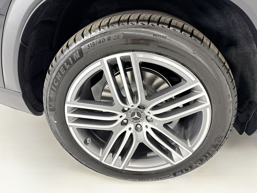 New 2026 Obsidian Black Metallic Mercedes-Benz GLS 450 image 34