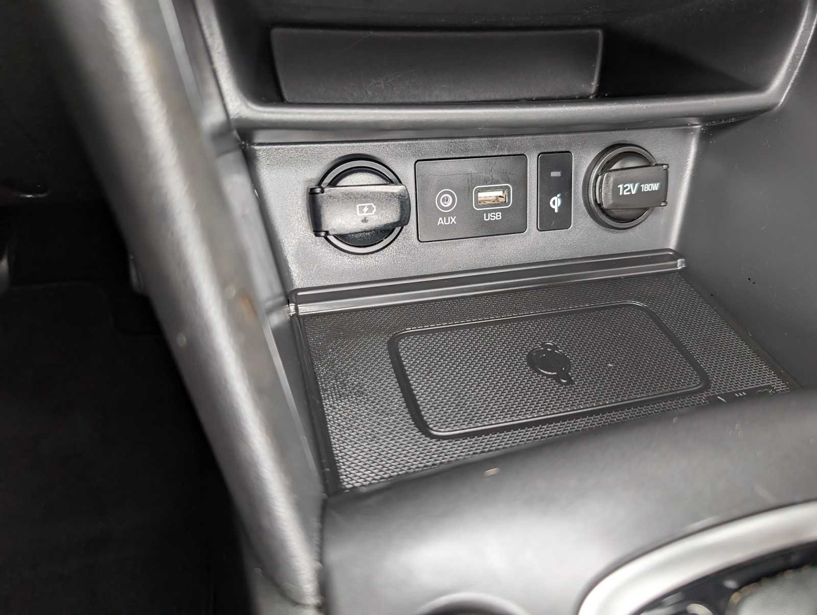 Used 2020 Surf Blue Hyundai Ultimate image 29