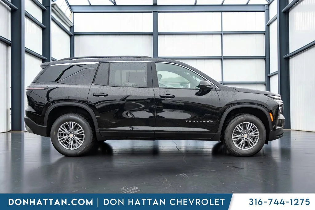 2027 Chevrolet Traverse LT - Photo 34