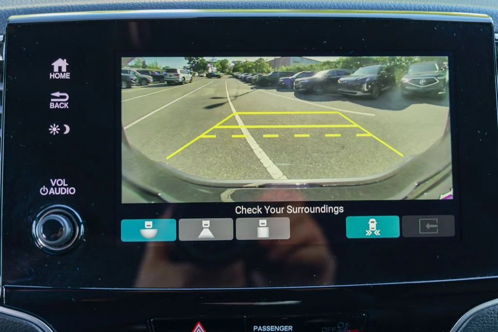 Used 2023 Black Honda EX-L image 55