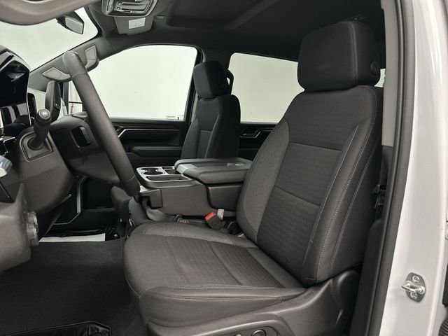 Used 2025 White Chevrolet LT image 15