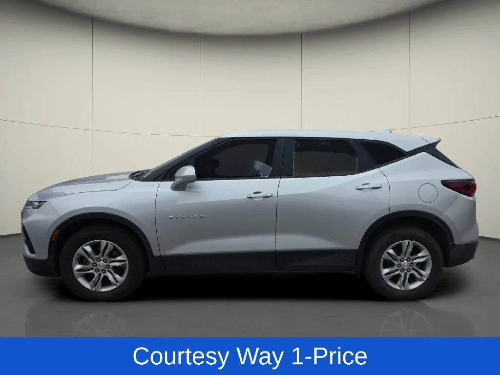 Used 2020 Silver Chevrolet LT image 5