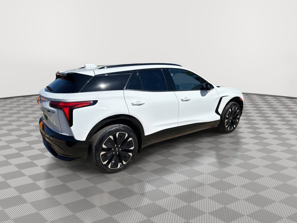 2024 Chevrolet Blazer EV RS - Photo 11