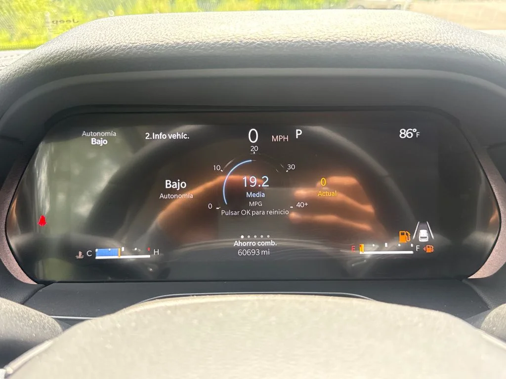 Used 2023 Gray Metallic Jeep Laredo image 21