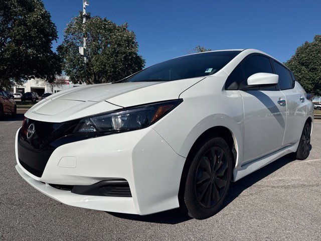 Used 2025 White Nissan S image 1
