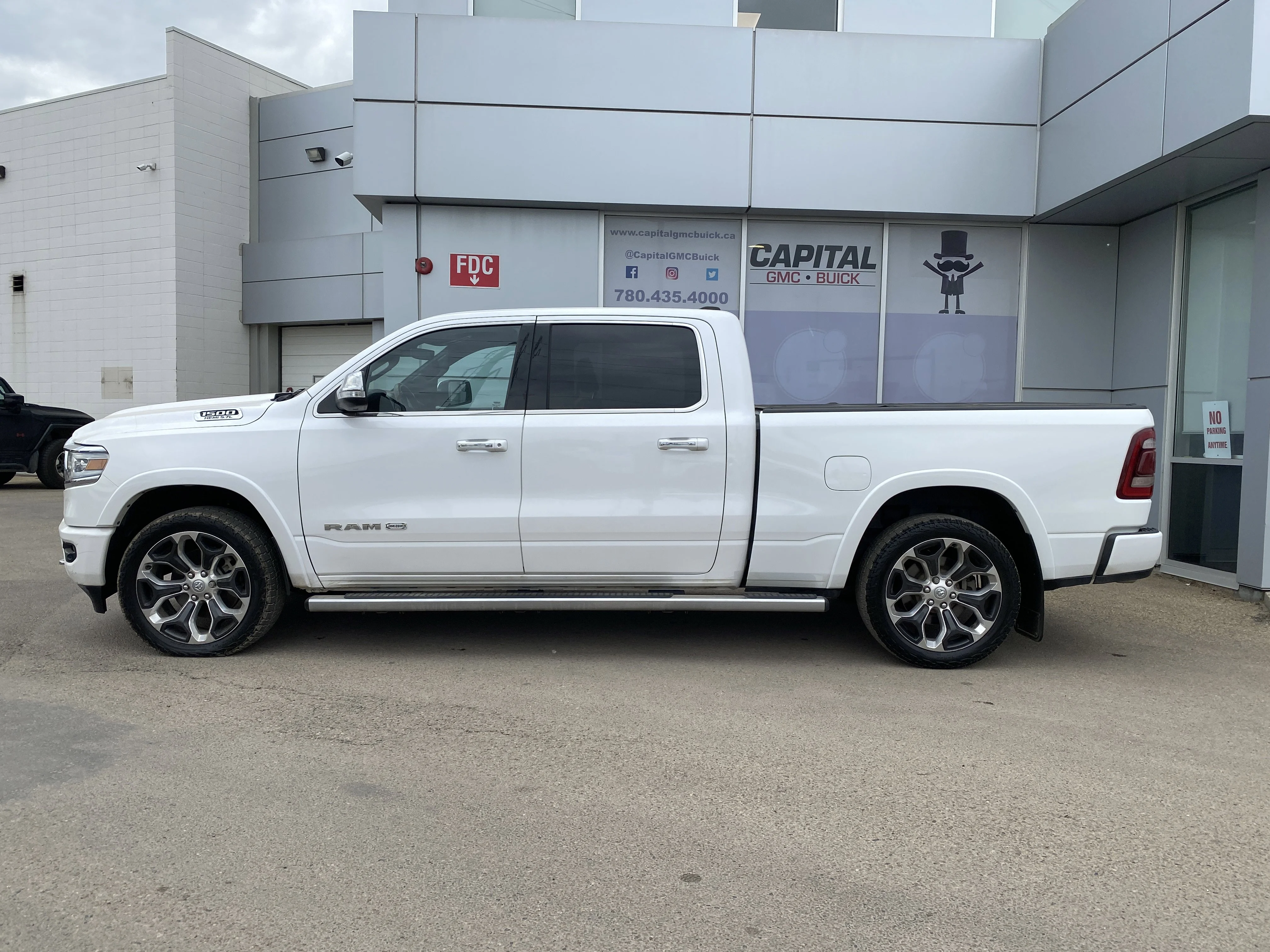 Certified Used 2022 White Ram Limited Longhorn * STANDARD BOX * NAVIGATION * image 2