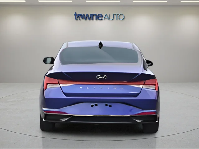 Used 2023 Blue Hyundai Limited image 4