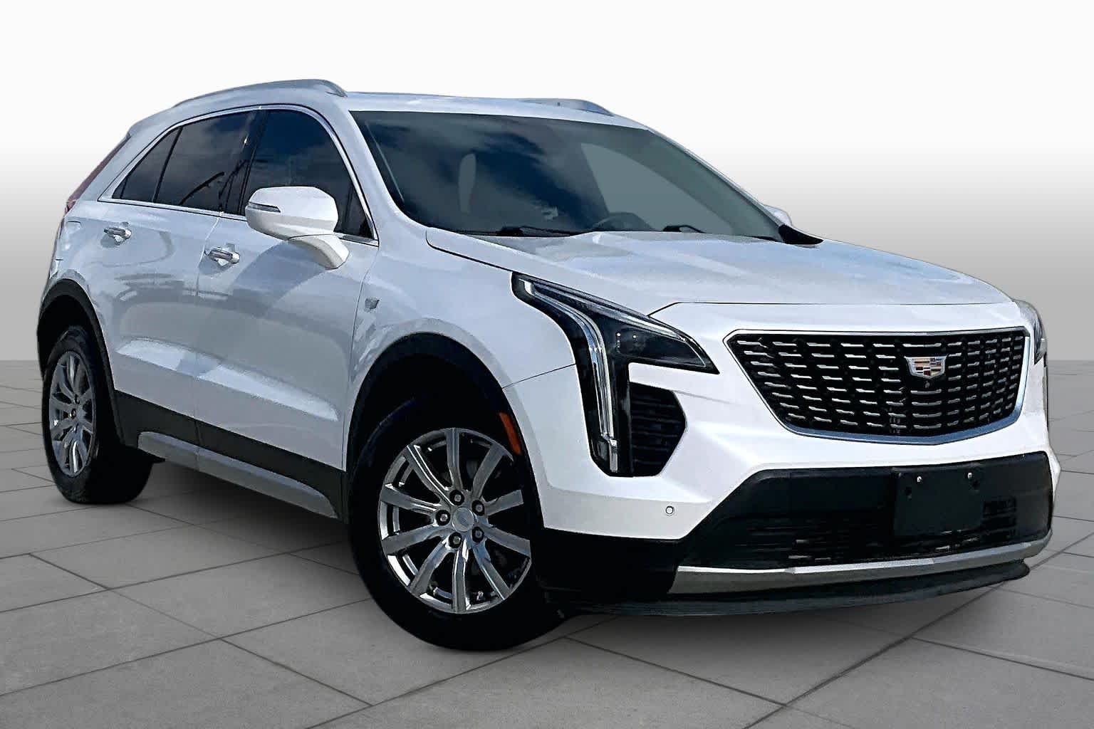 Used 2019 Crystal White Tricoat Cadillac FWD Premium Luxury image 2